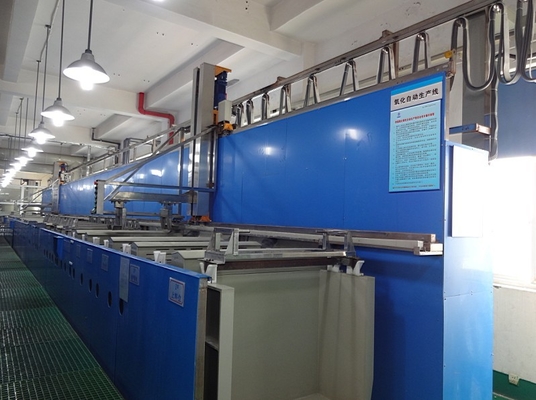 Yüksek Hassasiyetli Alüminyum Eloksal Makinesi Turuncu Renk Çok fonksiyonlu